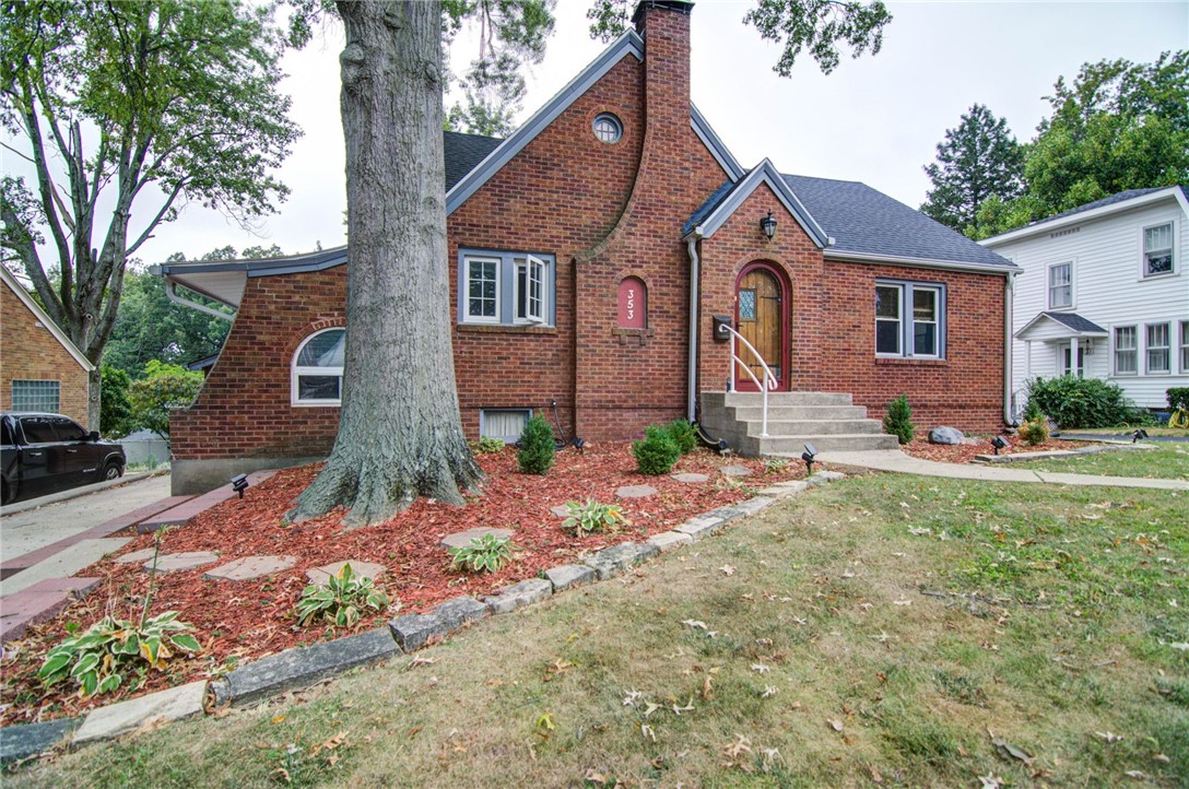 353 S Linden Avenue Property Photo 1