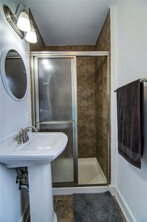 353 S Linden Avenue Property Photo 14