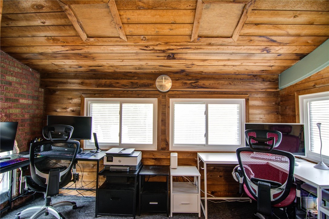 353 S Linden Avenue Property Photo 18