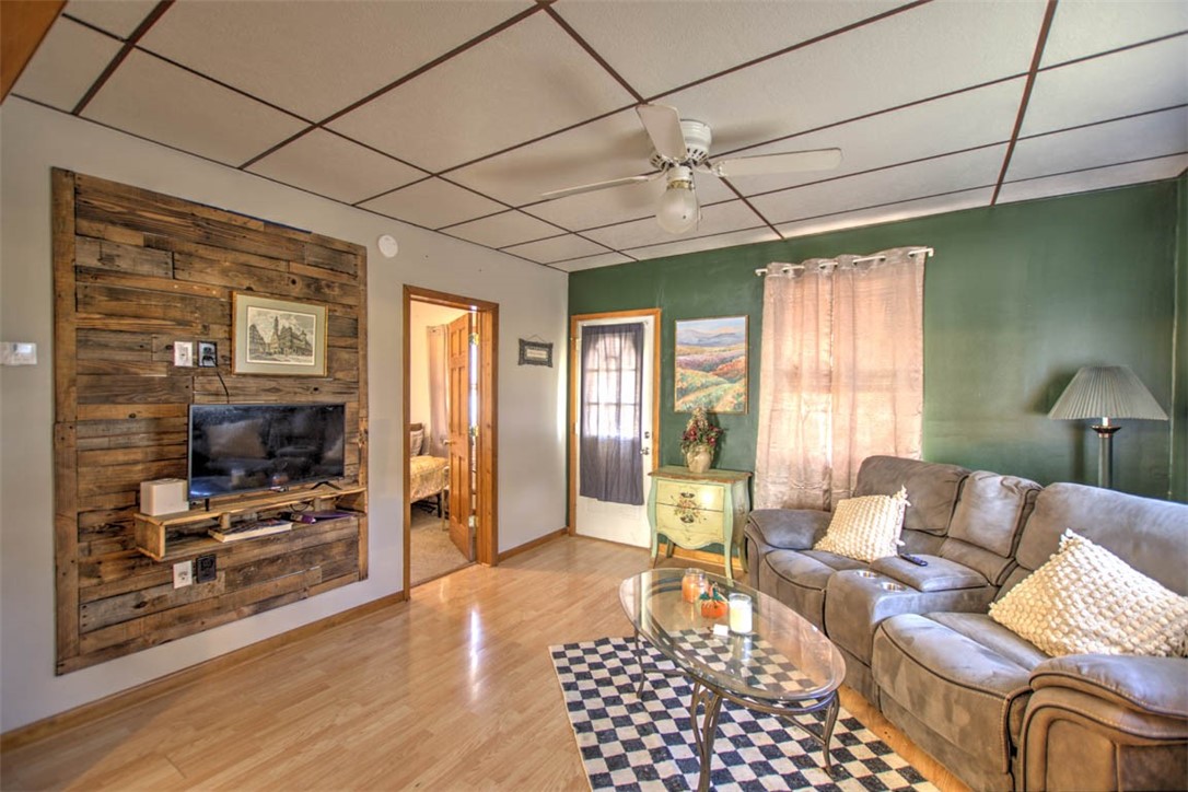 1210 E Main Street Property Photo 5