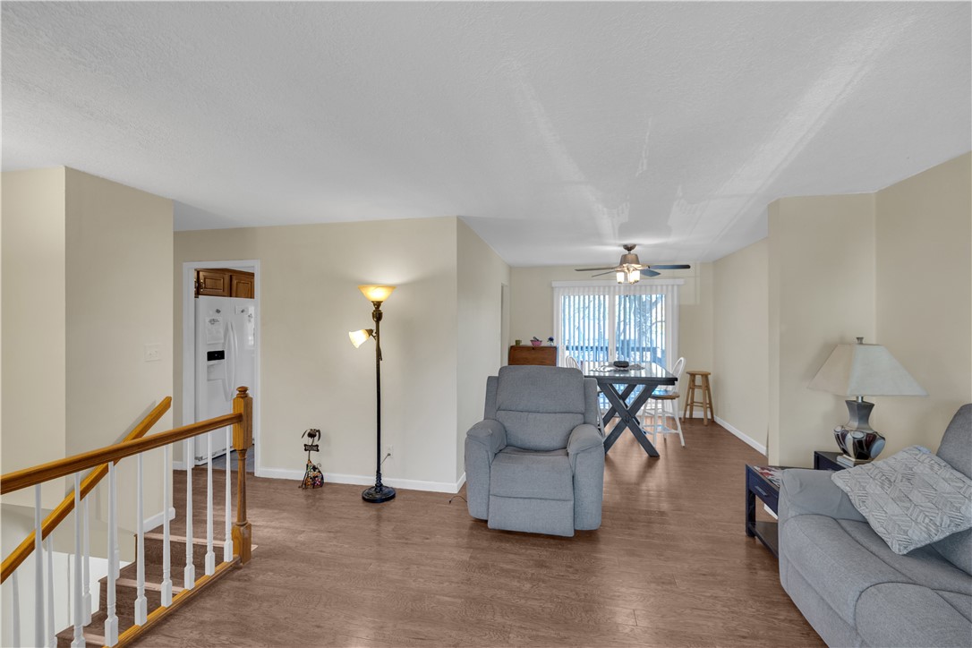 2488 Fontaine Drive Property Photo 5