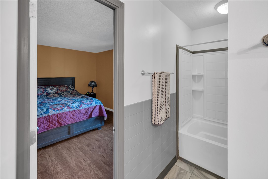 2488 Fontaine Drive Property Photo 13