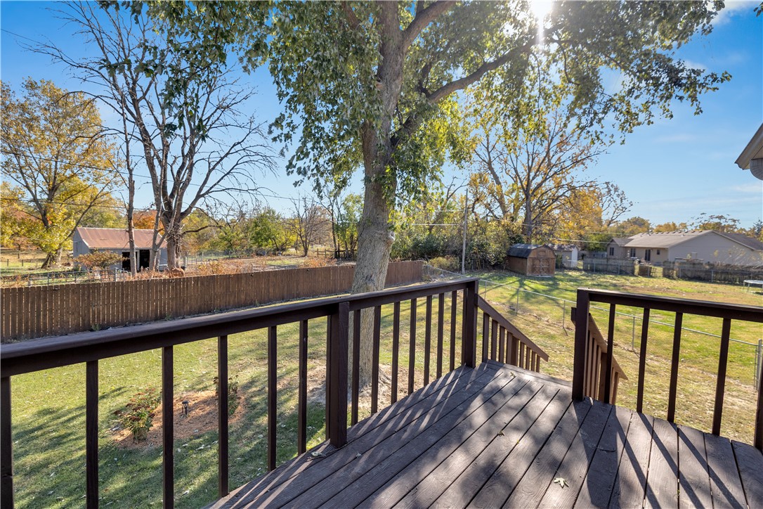 2488 Fontaine Drive Property Photo 22