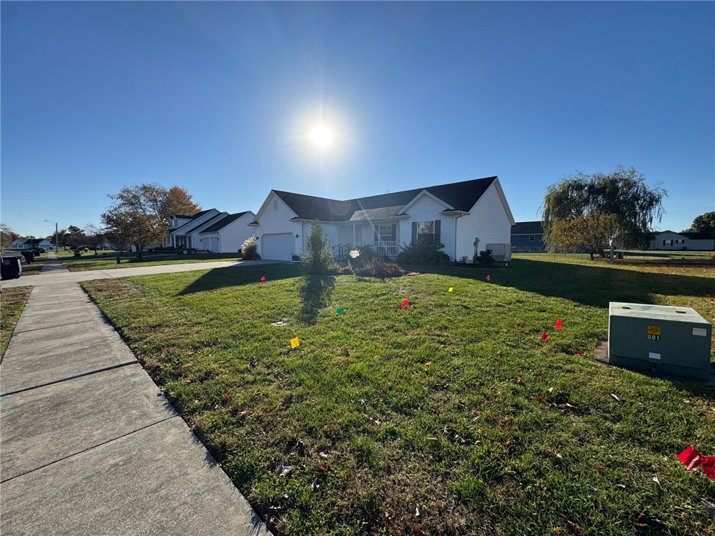 103 E Mount Vernon Avenue Property Photo 2