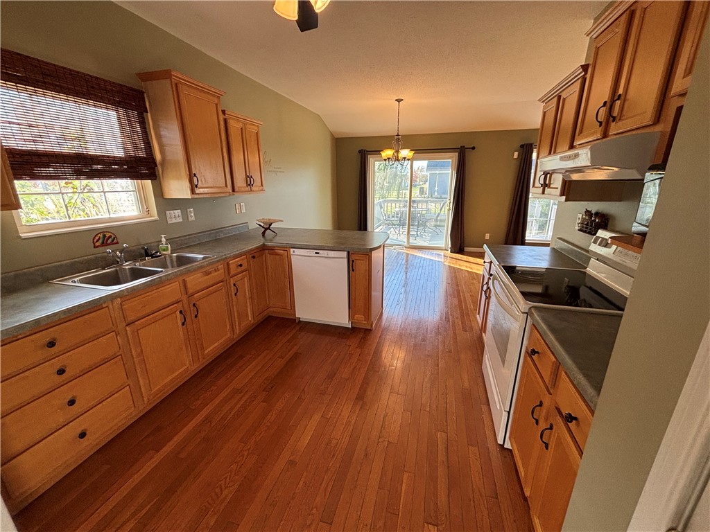 103 E Mount Vernon Avenue Property Photo 6