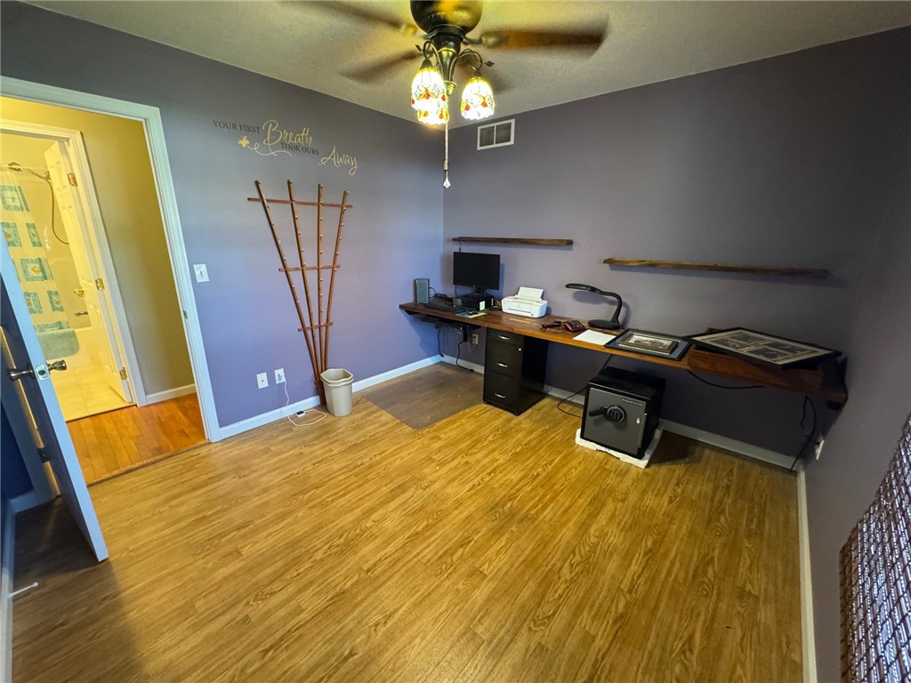 103 E Mount Vernon Avenue Property Photo 9