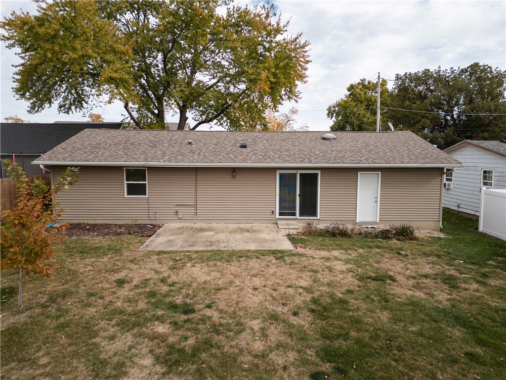 404 Merrill Street Property Photo 18