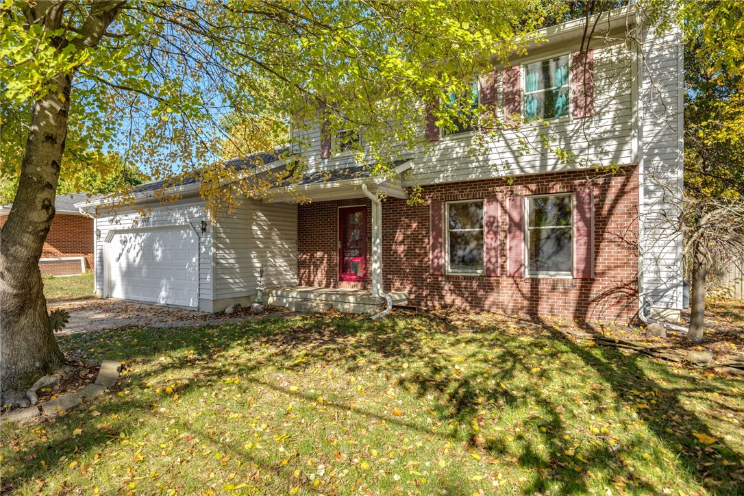 800 E North Avenue Property Photo 1