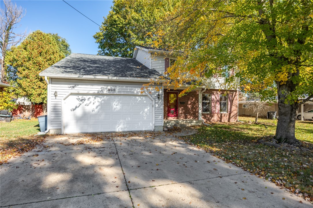 800 E North Avenue Property Photo 2