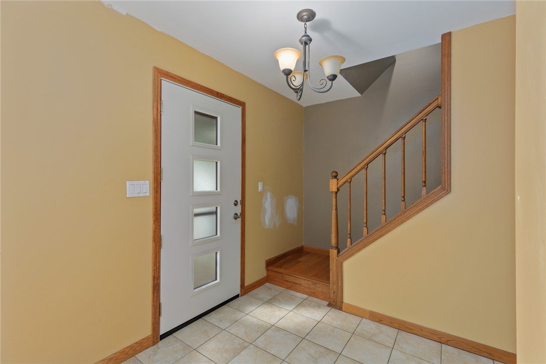 800 E North Avenue Property Photo 11