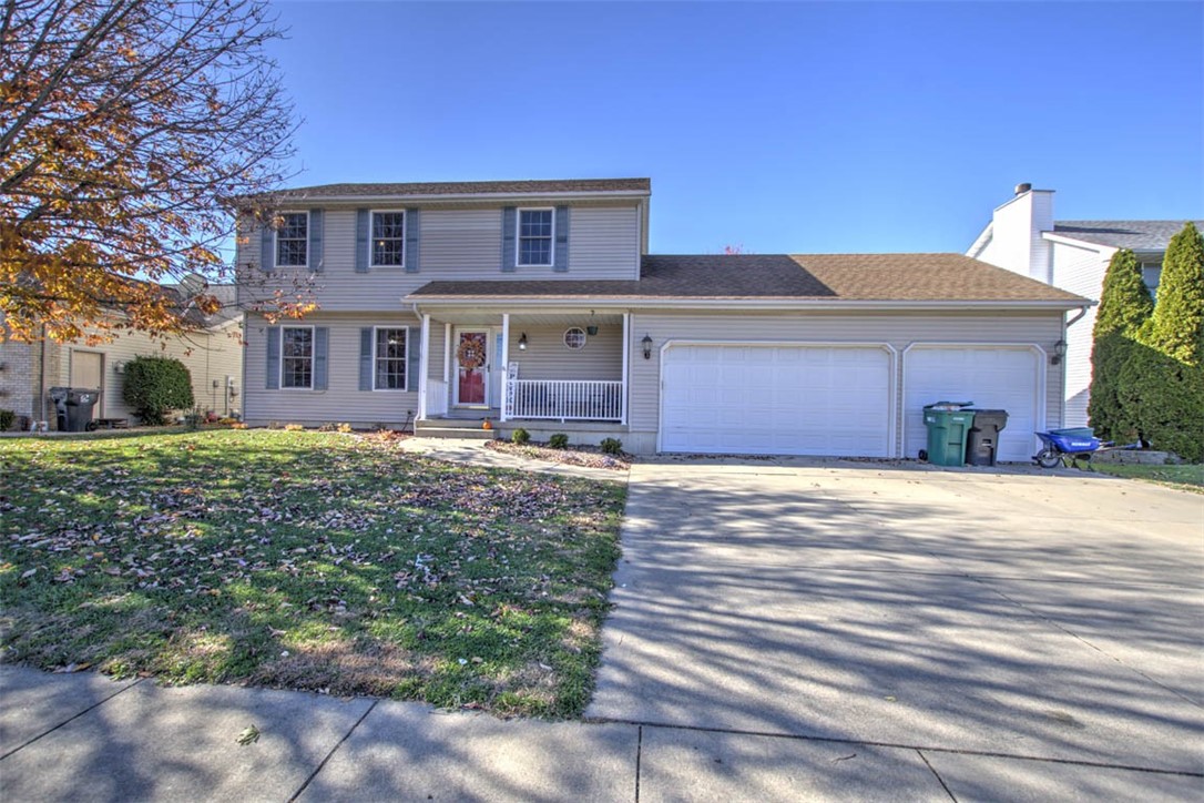 1030 Country Manor Property Photo 1