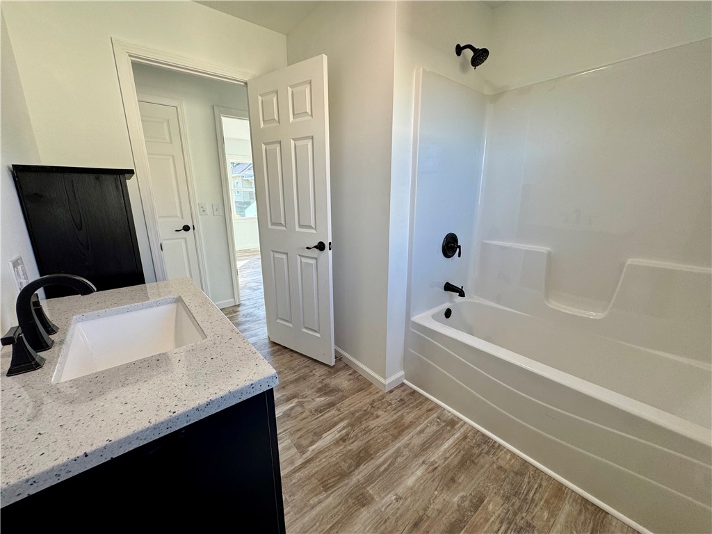 1816 Grant Avenue Property Photo 9