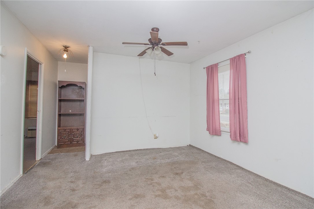 307 Illinois Avenue Property Photo 4