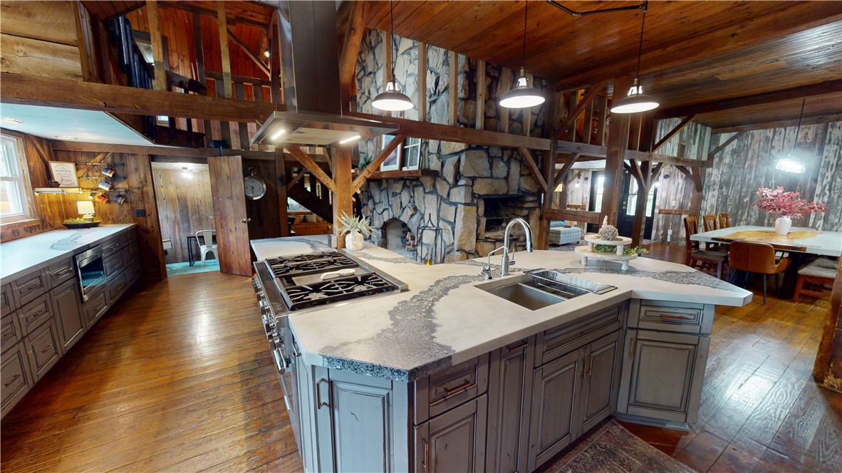 22715 E 2650th Road Property Photo 11