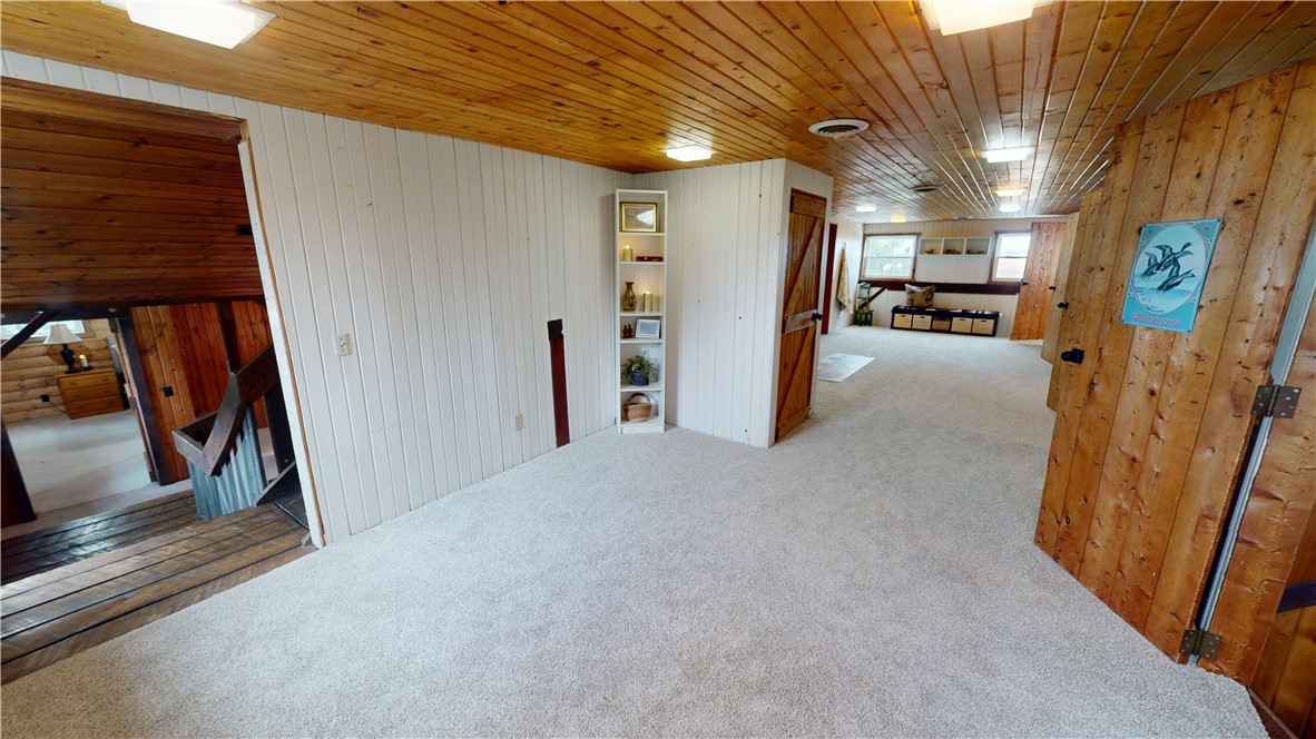 22715 E 2650th Road Property Photo 28