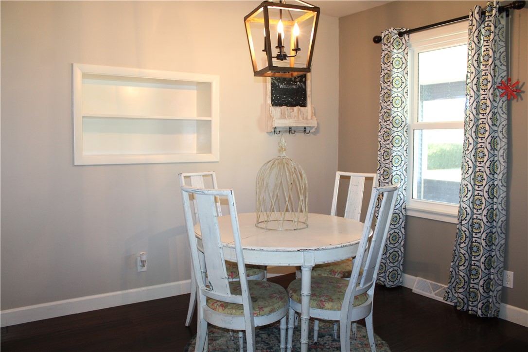 804 N Long Street Property Photo 6