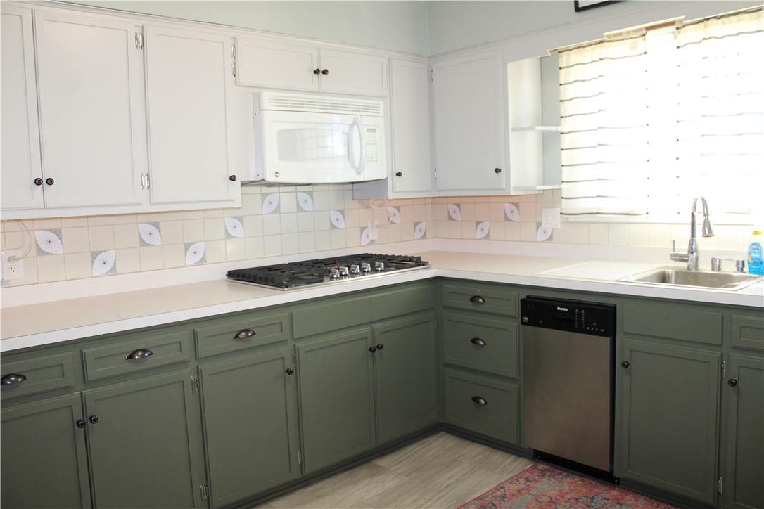 804 N Long Street Property Photo 10