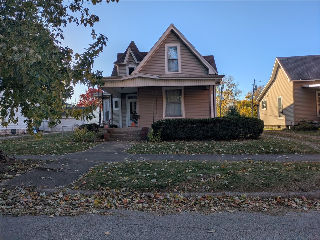 521 Vance Street Property Photo 2