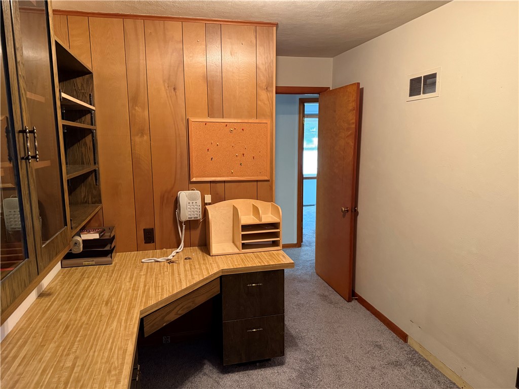 601 South Street Property Photo 22