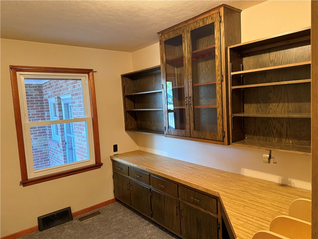 601 South Street Property Photo 23