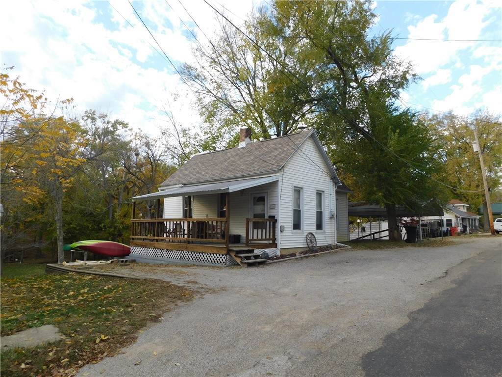 344 B Street Property Photo 1