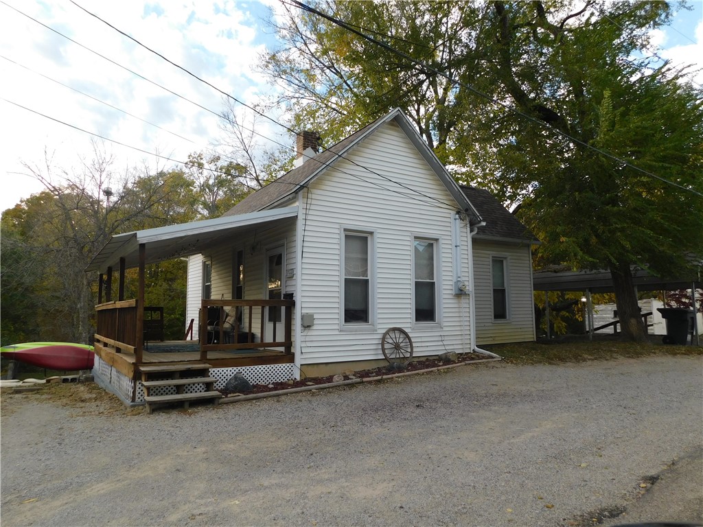 344 B Street Property Photo 2