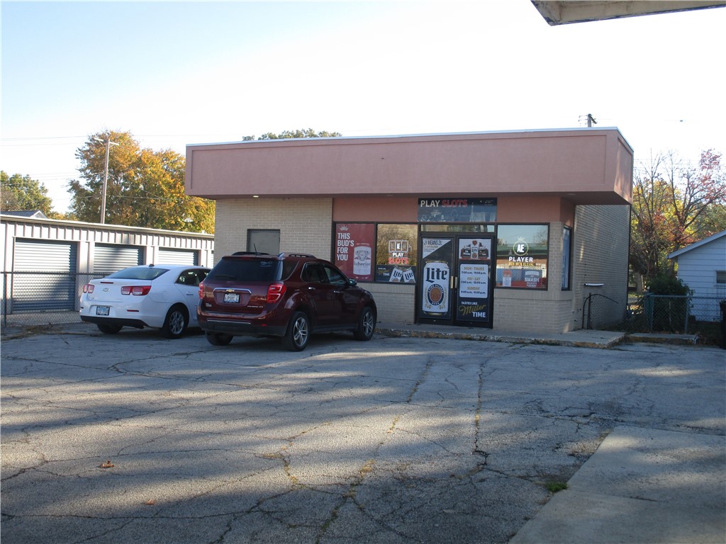 312 S Poplar Street Property Photo 1