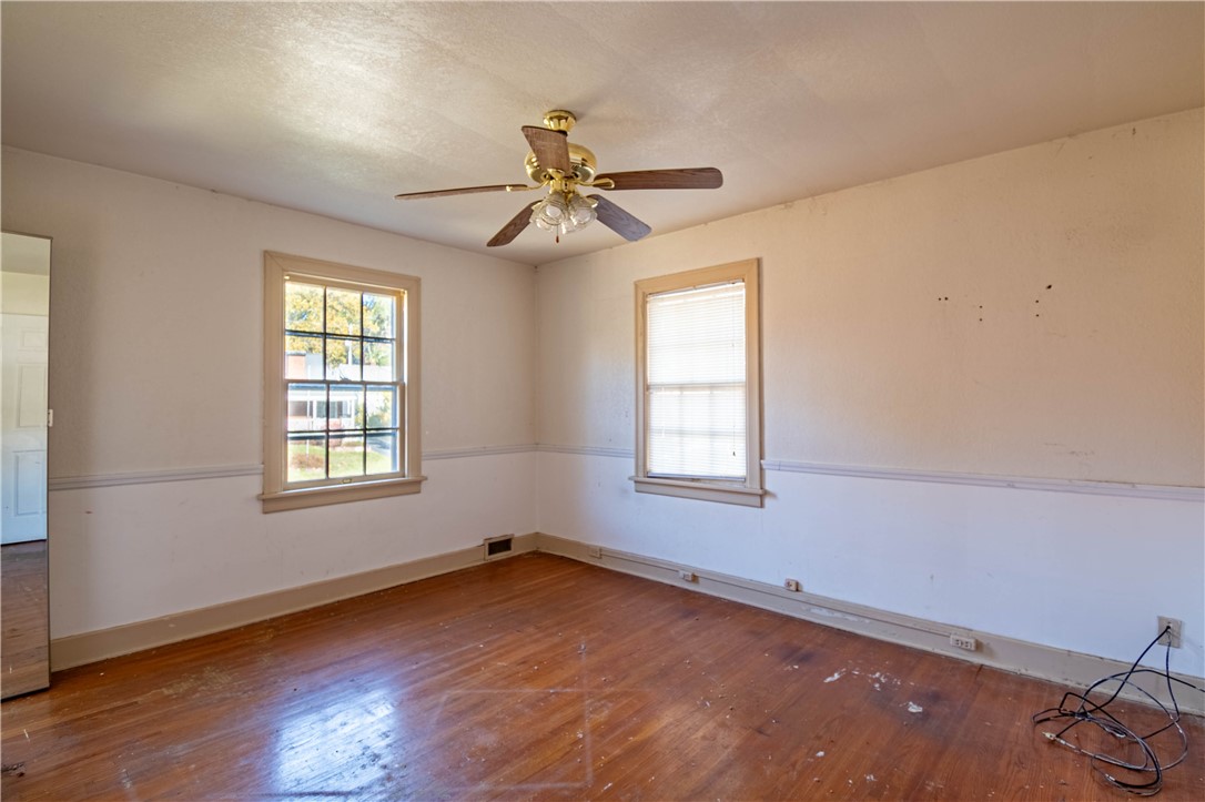 1585 W Sunset Avenue Property Photo 10