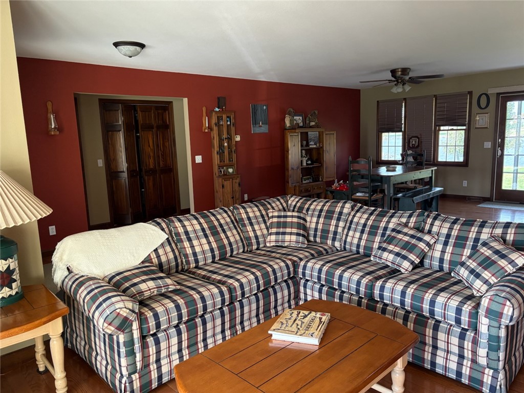 10245 E South Lake Drive Property Photo 7