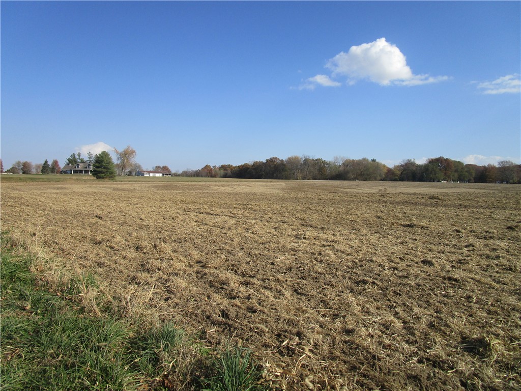 2625 E 230 Road Property Photo 1