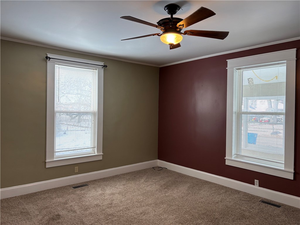 309 E Maple Street Property Photo 18