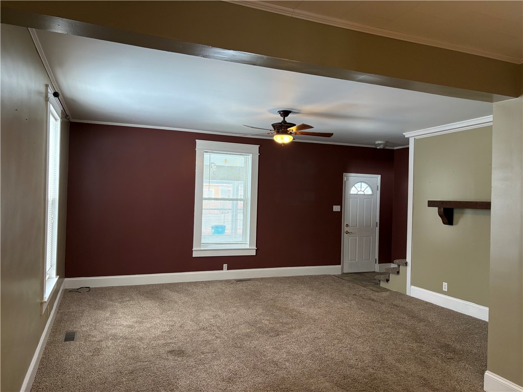 309 E Maple Street Property Photo 19