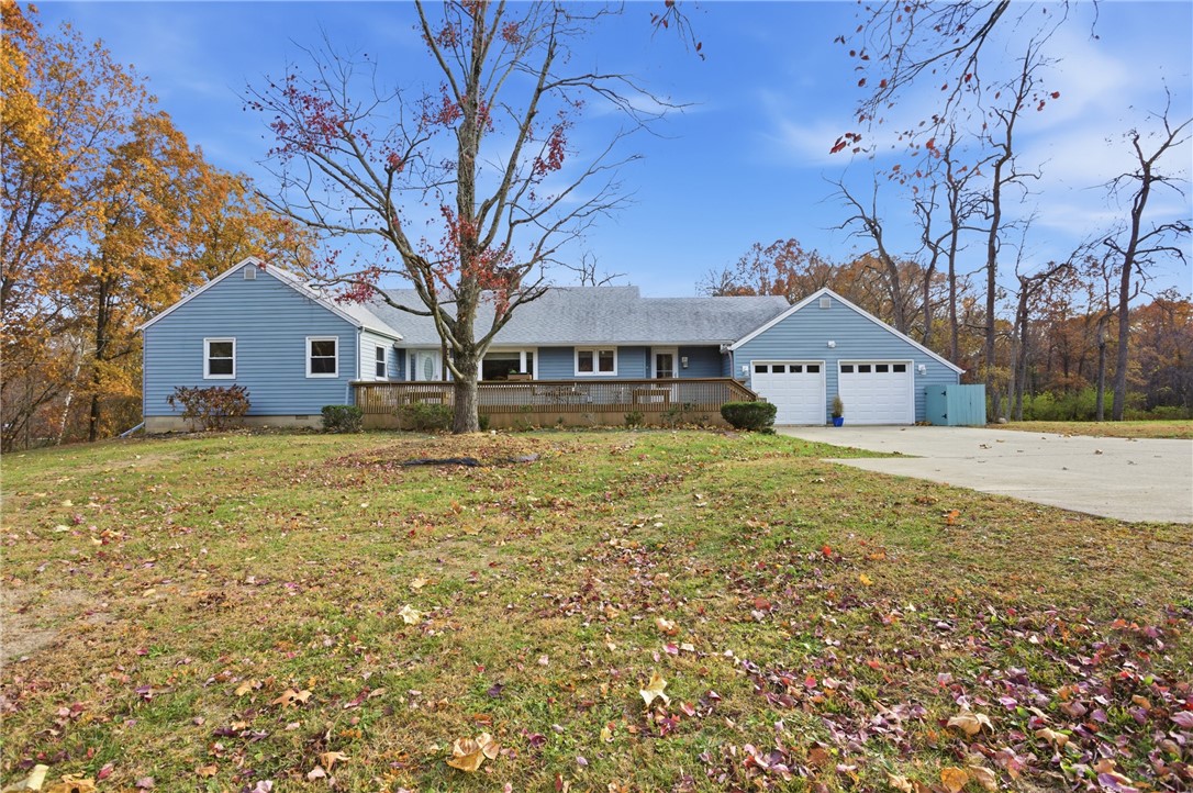 6900 Cardinal Lane Property Photo 1