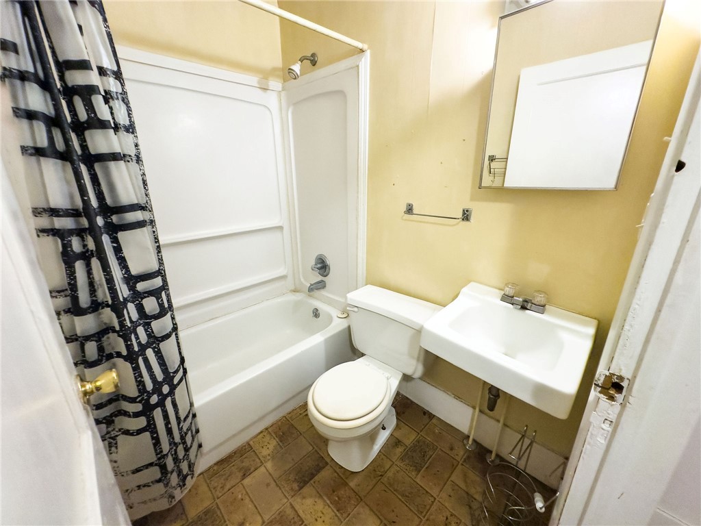 119 N 6th Street Property Photo 10