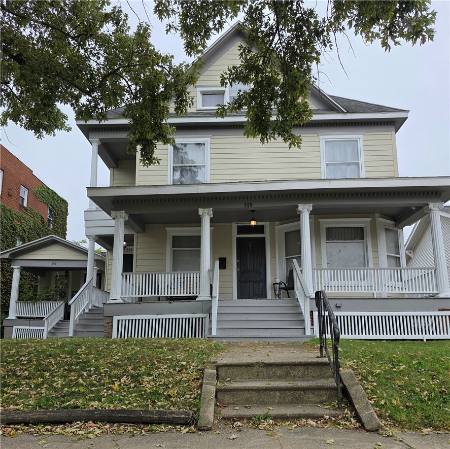 555 W Main Street