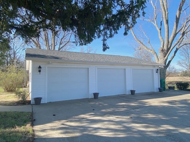 2644 N County Road 1800 E Road Property Photo 3