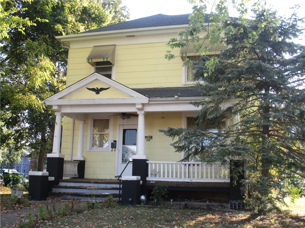 308 Kitchell Street Property Photo 1