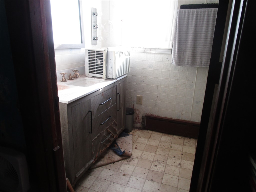 308 Kitchell Street Property Photo 8