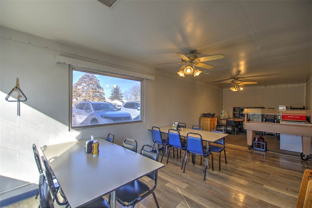 202 S Business 51 Property Photo 10