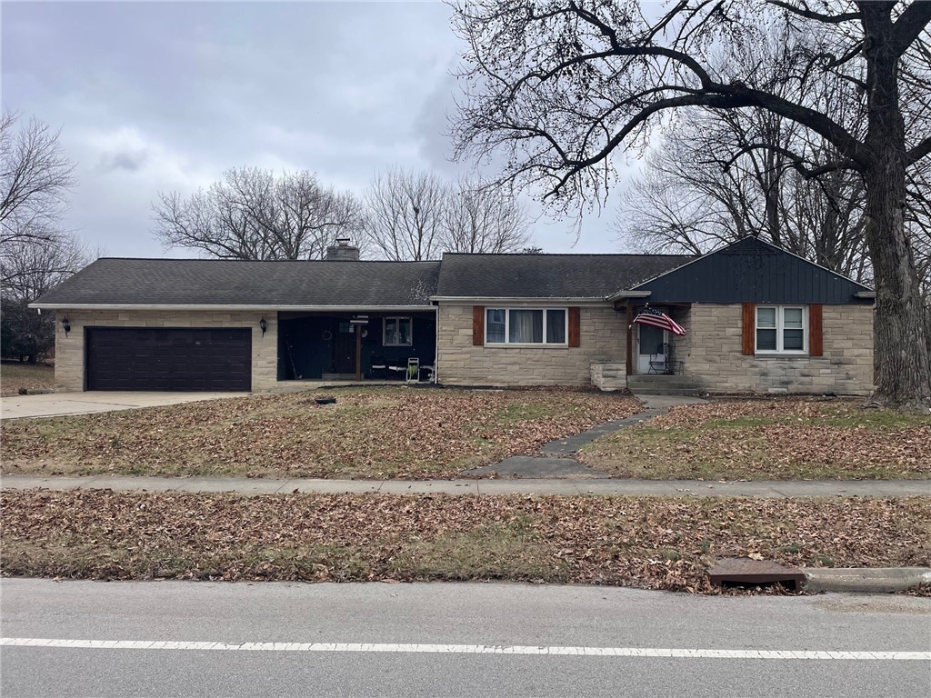 806 S 4th Street Property Photo 1