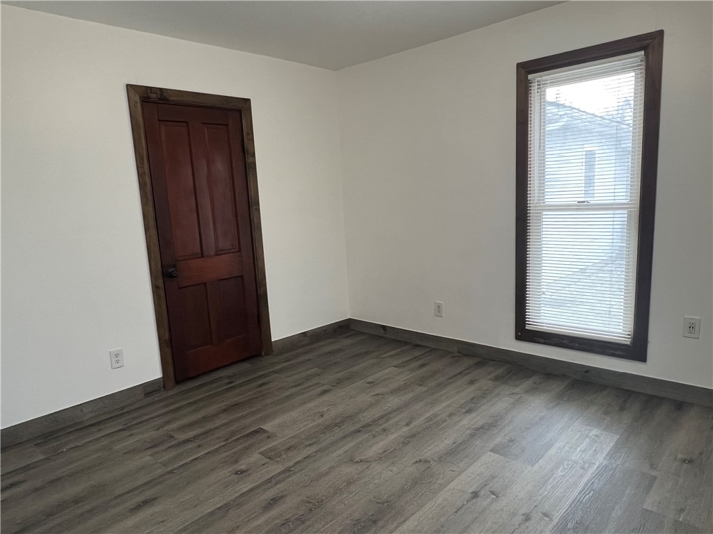 301 S 3rd Street Property Photo 14