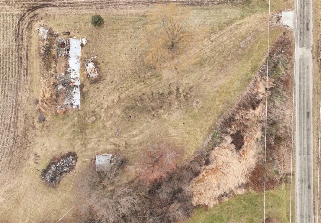 8948 E 2100 North Road Property Photo 1