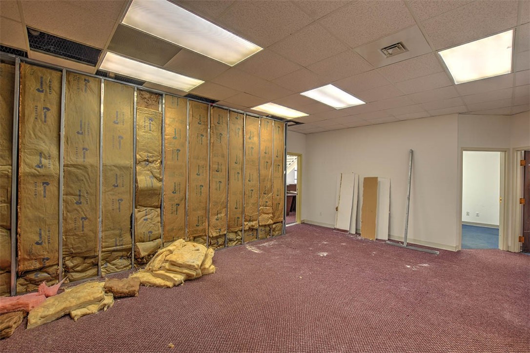 433 W Pershing Road Property Photo 15