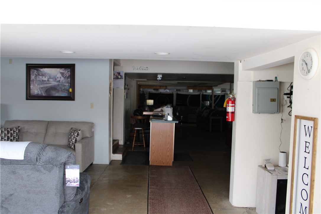712 Lake Land Boulevard Property Photo 18