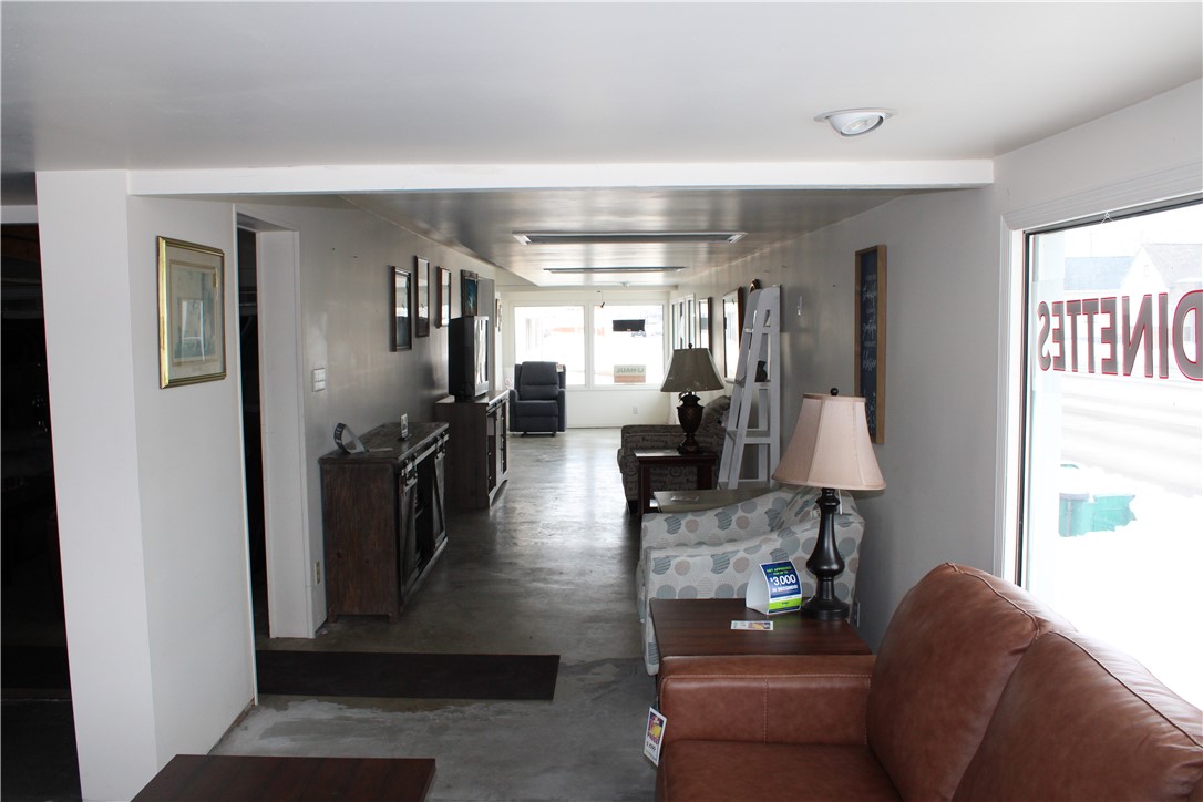 712 Lake Land Boulevard Property Photo 22