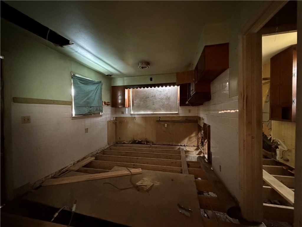 510 3rd Street Property Photo 8