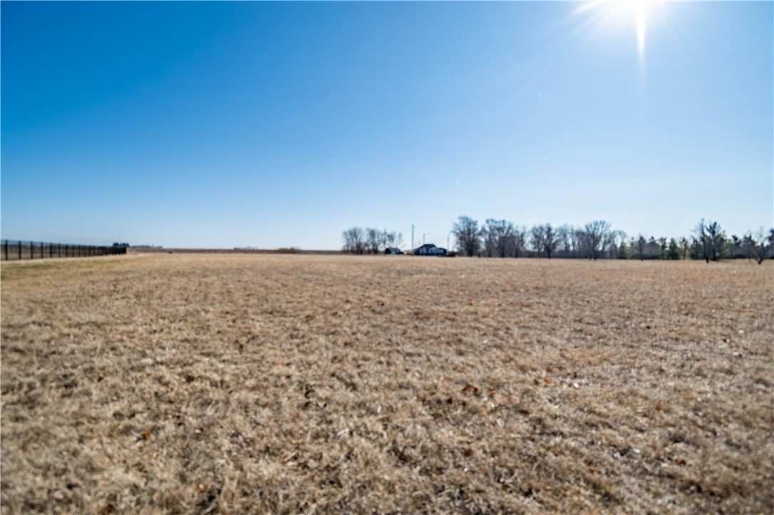8498 Russell Circle Property Photo 2