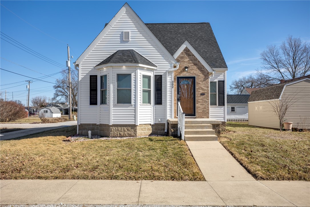 302 N Main Street Property Photo 1