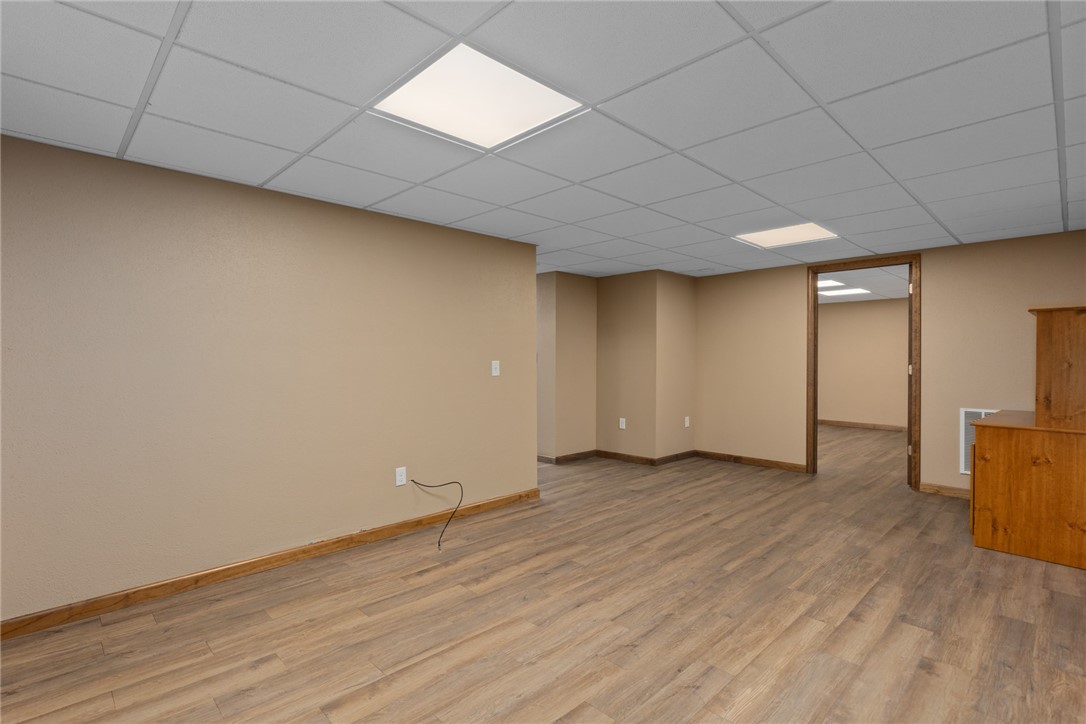 302 N Main Street Property Photo 24