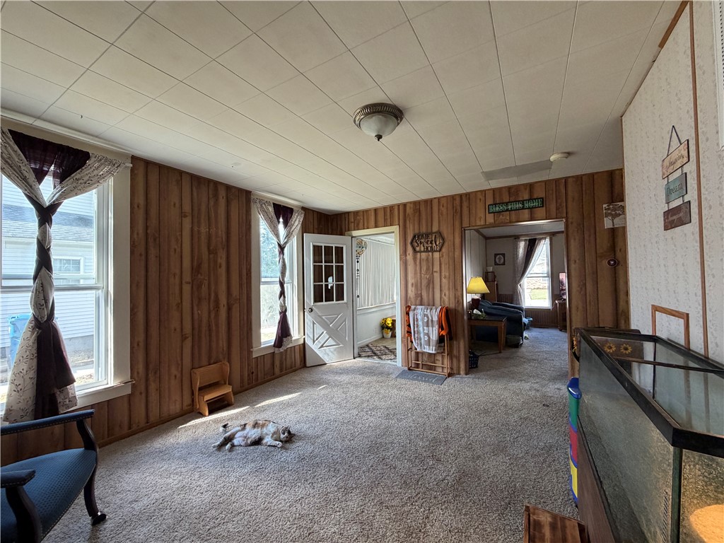 405 Seminary Avenue Property Photo 14